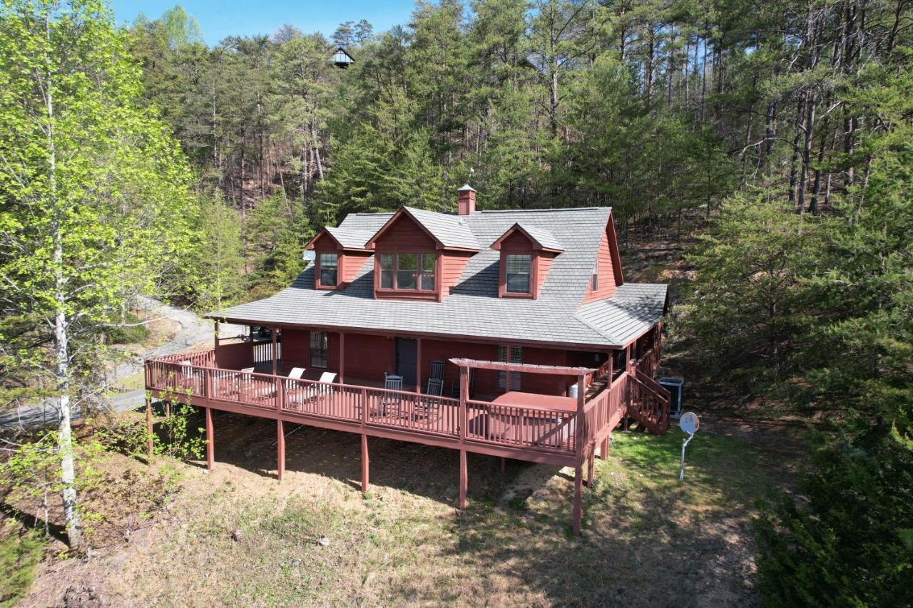 Private Mountain Cabin, Hot Tub Escape In The Smokies, With The View Sevierville Eksteriør bilde