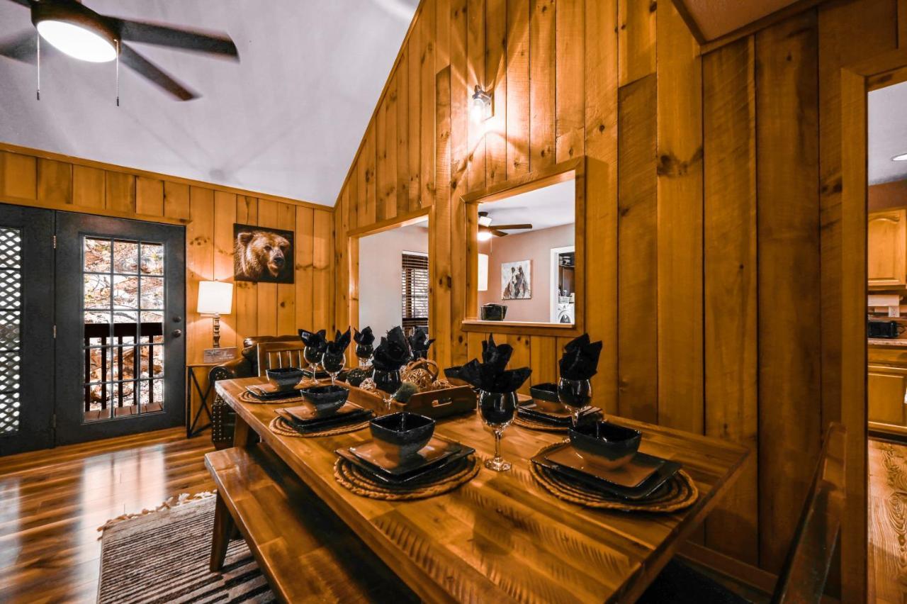 Private Mountain Cabin, Hot Tub Escape In The Smokies, With The View Sevierville Eksteriør bilde