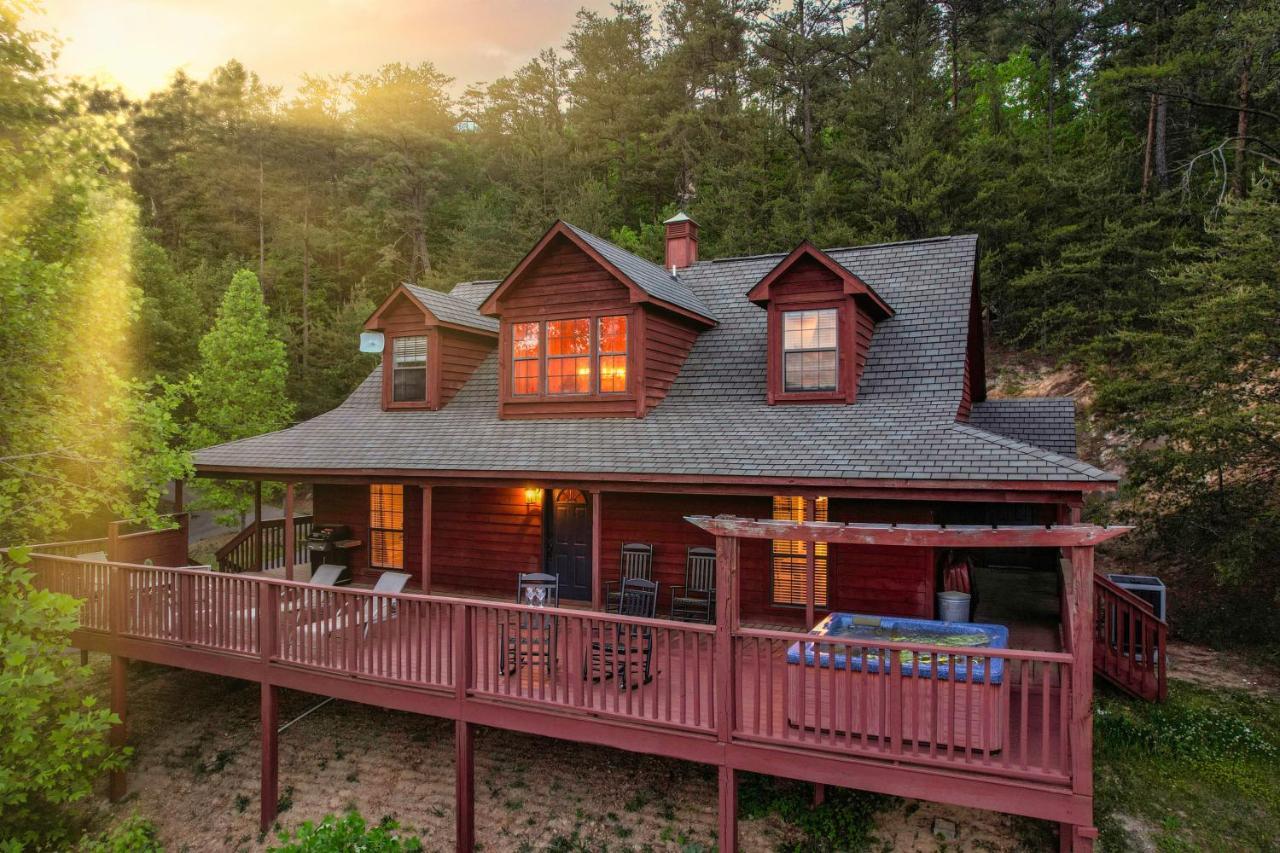 Private Mountain Cabin, Hot Tub Escape In The Smokies, With The View Sevierville Eksteriør bilde